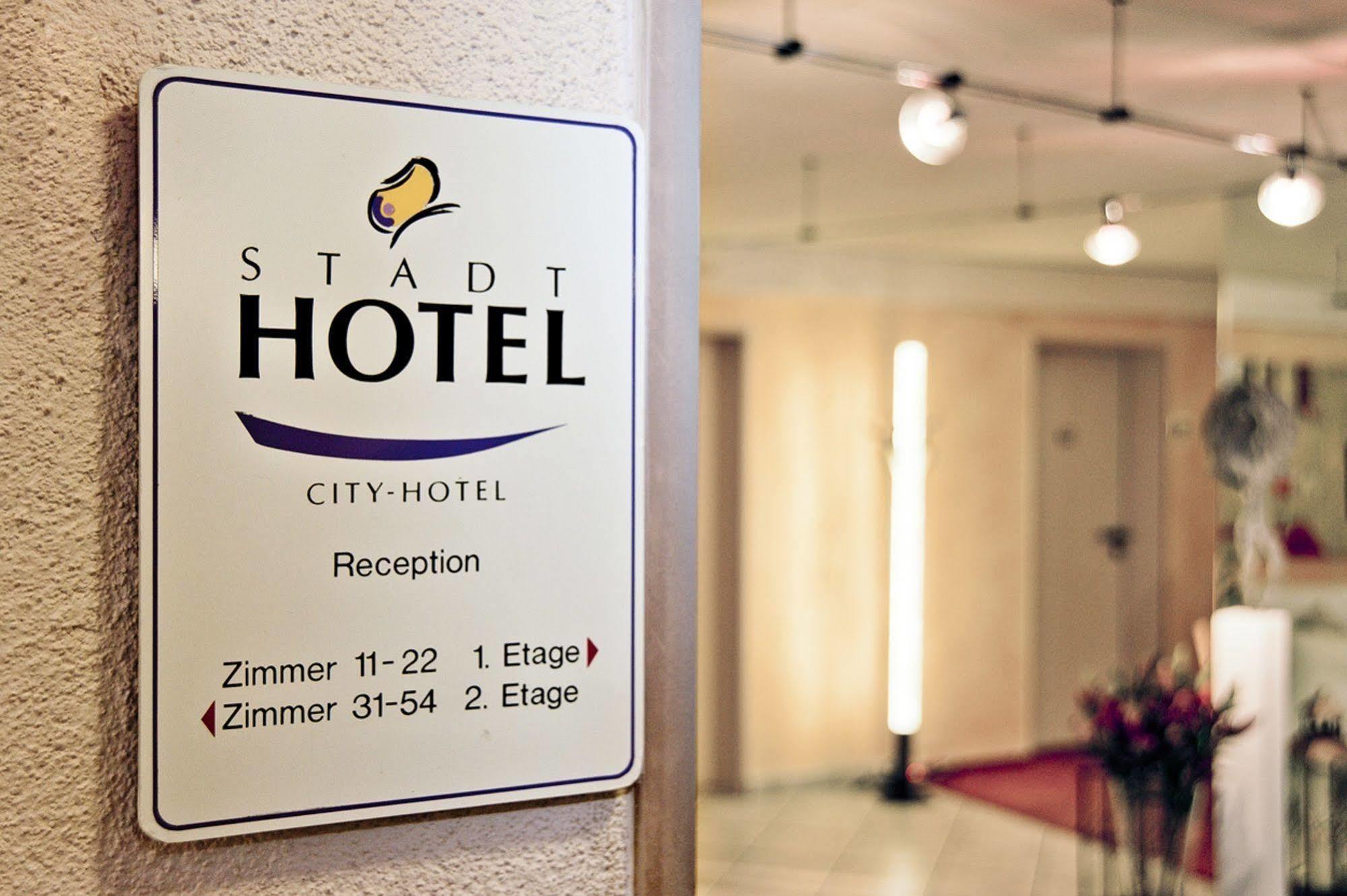 Stadt-Hotel Loerrach Gbr エクステリア 写真
